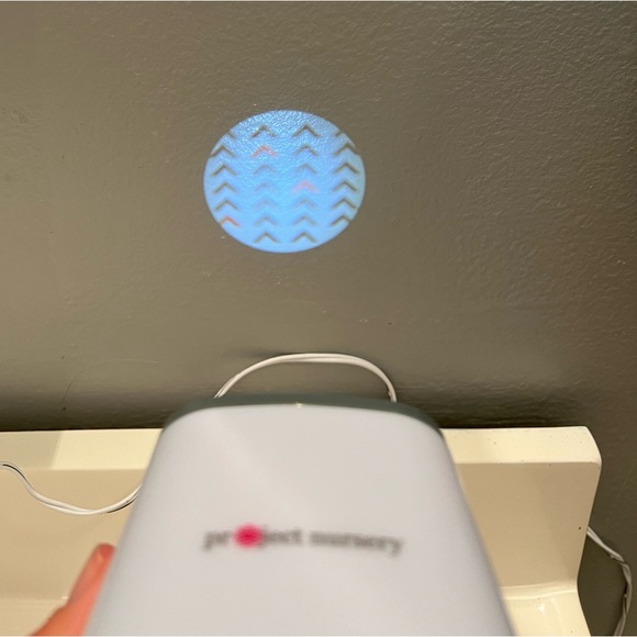 Project Nursery Sound Machine/Light/Projector - Picture 5 of 9